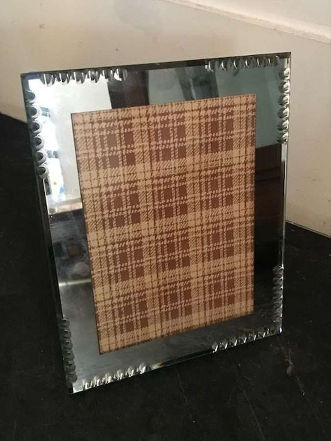Mirrored photo frame
